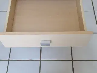sengebord
