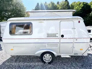 2009 - Hymer Touring Triton 420 GT   Forventes på lager medio uge 40