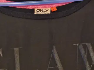 Only T-shirt 