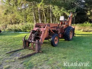 Traktor Massey Ferguson 203C med frontlift og gravearm