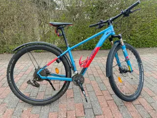 Cube Aim Ex 29” med 18 gear