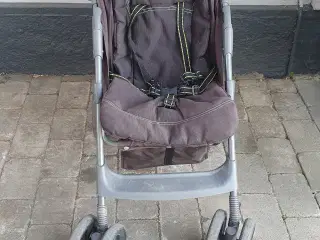 Klapvogn kan foldes sammen