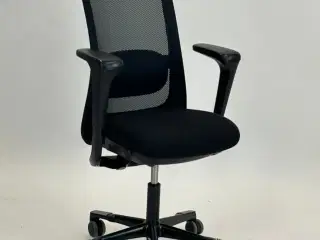 HÅG Sofi 7500 Kontorstol - 150mm - (Sort m. armlæn)