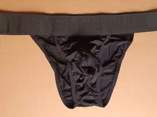 Herretrusse med høj benskæring, str. XL