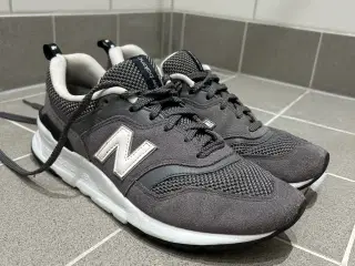 New Balance 997H Størrelse 38 sælges for kun 100kr
