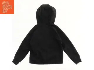 Sort hættetrøje fra Uniqlo (str. 122)