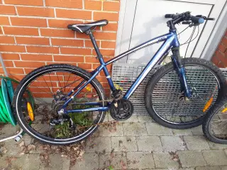 3 stk defekte cykler til 600 kr ialt