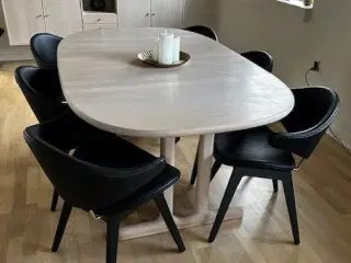 Spisebord i Bøg 