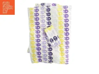 Babydyne + Sengesæt med æbler fra Småfolk (str. 92 x 62 cm)