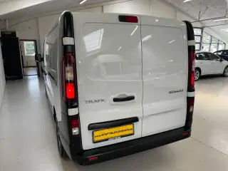 Renault Trafic T29 2,0 dCi 120 L2H1