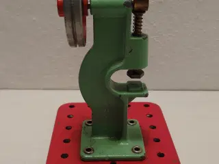 Mamod vintage presse til bl.a. dampmaskine.