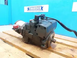 Kramer 521 Hydraulikpumpe 1000028005