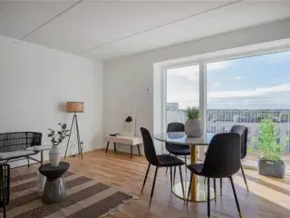 Lyskær, 83 m2, 3 værelser, 12.400 kr., Herlev, København