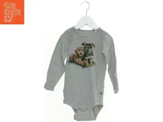 Grå bodystocking med hundemotiv fra Molo (str. 92)