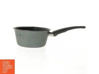 Brugt kasserolle (str. Ø. 17 cm. længde. 32 cm)