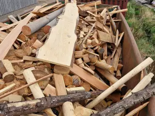 Brænde - pris er incl. Levering