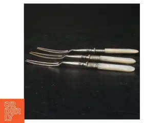Vintage pålægs gafler med perlemorhåndtag (str. 16 cm)