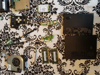 HP Dv6000 sælges i dele.