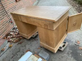 skrivebord retro i egetræ