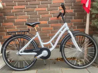 Købt til 3999 kr 24 tommer lækker cykel 