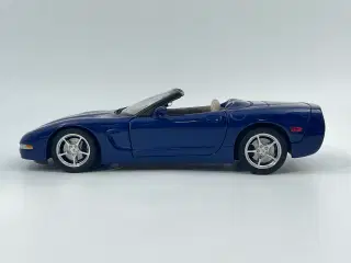 2004 Chevrolet Corvette Convertible AUTOart - 1:18