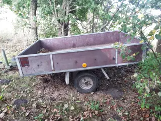 Trailer uden papir sælges