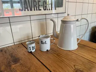 Glud & Marstrand emalje kaffekande og målebæger
