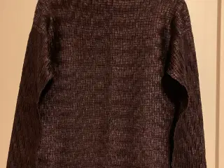 Meget flot rullekrave bluse der er vendbar
