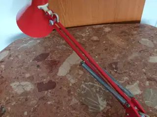 Retro arkitektlampe rød