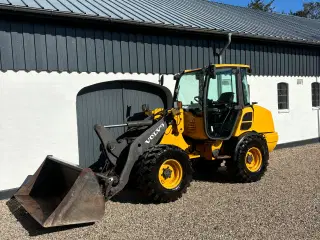 Volvo L25f 