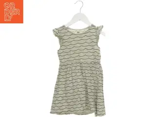 Kjole fra H&M (str. 116 cm)