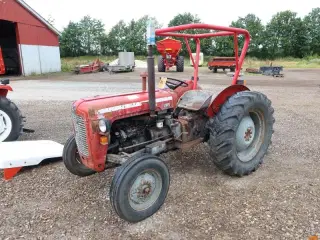 VETERAN TRAKTOR,