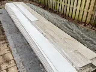 Fiber cement planker farven Hvid ca 60 stk