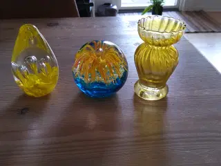 Brevpresser/ vase I glas