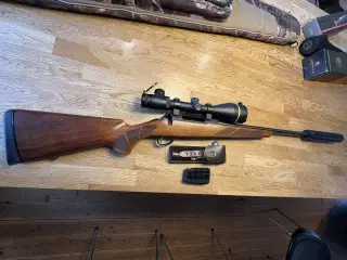 Tikka T3 Hunter 30.06 + Leupold sigte + Blazer lyd