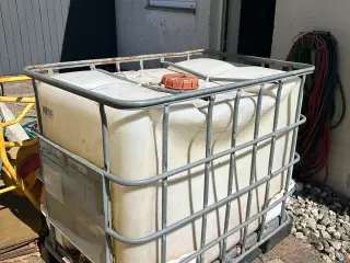 Palletank