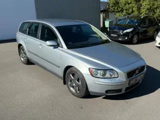 Volvo V50 2,4 