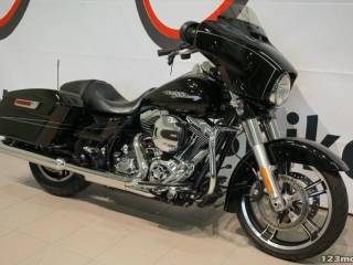 Harley-Davidson FLHX Street Glide