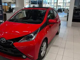 Toyota Aygo 1,0 VVT-i x-sky