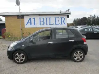 Toyota Yaris 1,4 D-4D T2