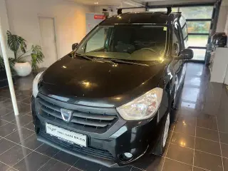 Fin lille varebil med den stærke Renault motor.