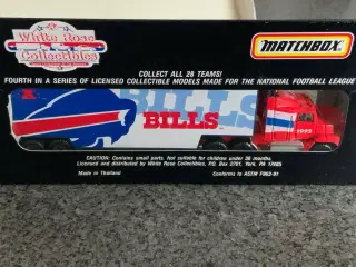 Matchbox Buffalo Bills NFL 1993 Truck Trailer 