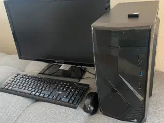 Pc med I5 processer, 16 GB ram, trådløs mus tastat