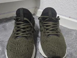 Asics Gel-Nimbus 24