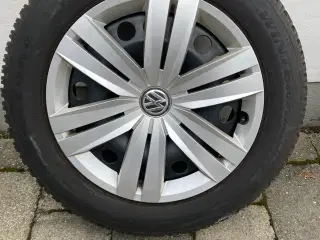 Komplet vinterhjulsæt med Firestone Winterhawkdæk.