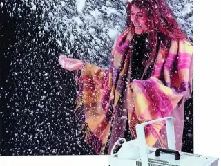 Udlejes - SNEMASKINE, EuroLite SNOW 5001 - 1000W.
