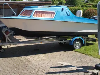 Microplus 501  med ny Trailer 