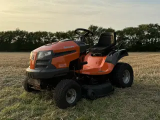 Husqvarna LTH152 15HK Kohler – robust havetraktor 