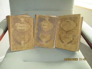 Gamle antikke bøger