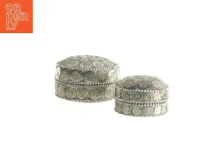 Dekorative knapper (str. 7,5 x 4,5 cm og 6 x 3,5 cm)